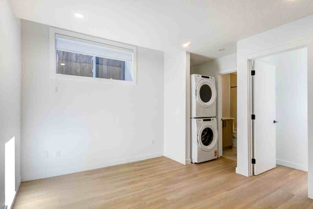 7544 -B 39 Avenue NW - Photo 7 of 19