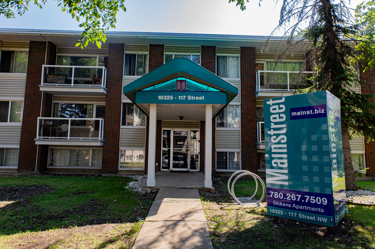 Dickens Apartments - Photo 7 of 9