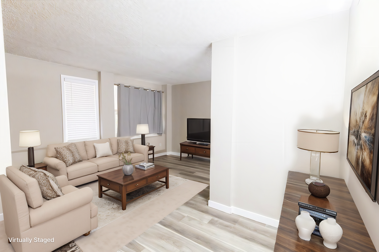 North 17th Apartments - Photo 7 of 20