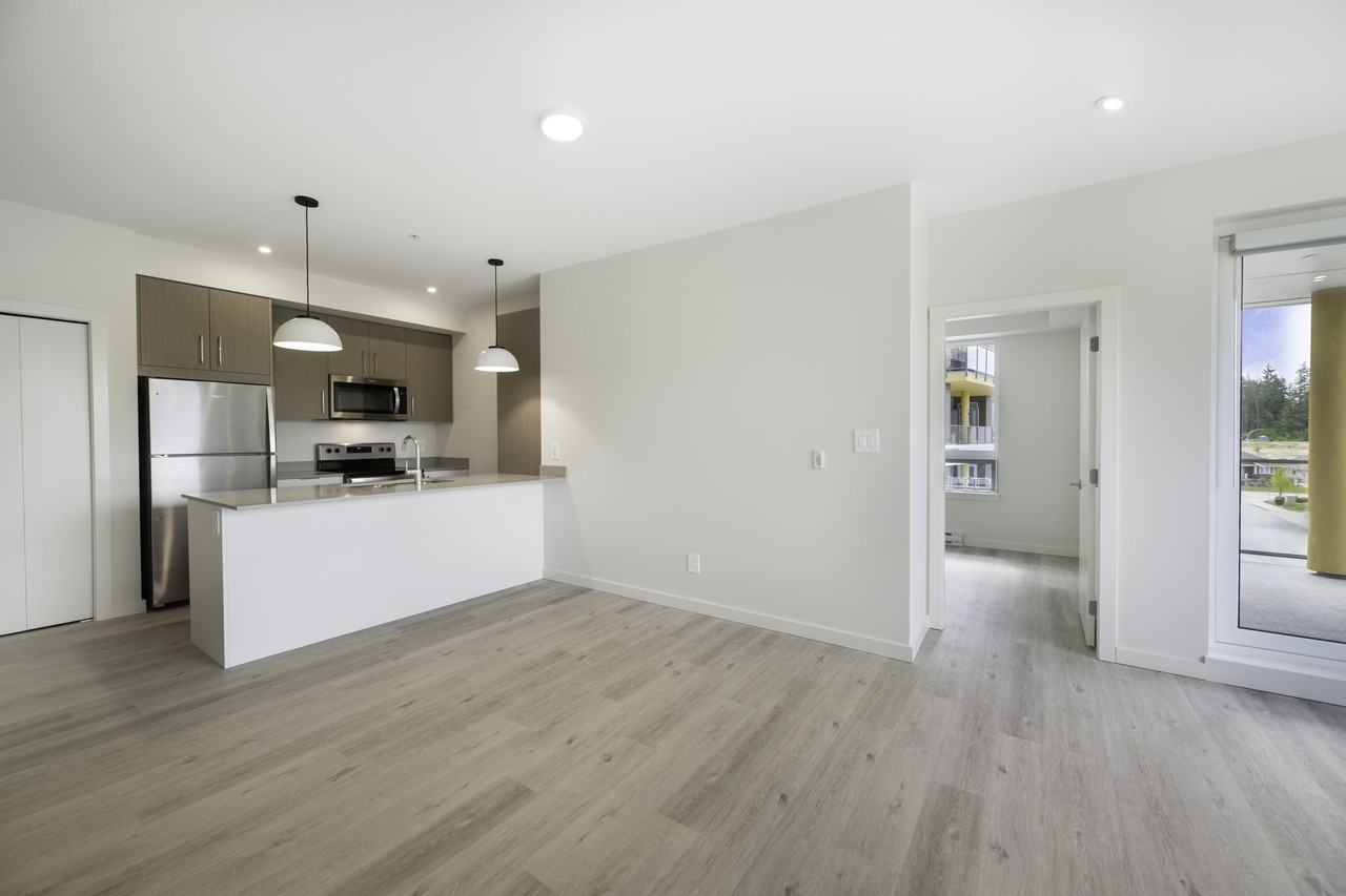 Uptown Residences Building A - Photo 3 of 26