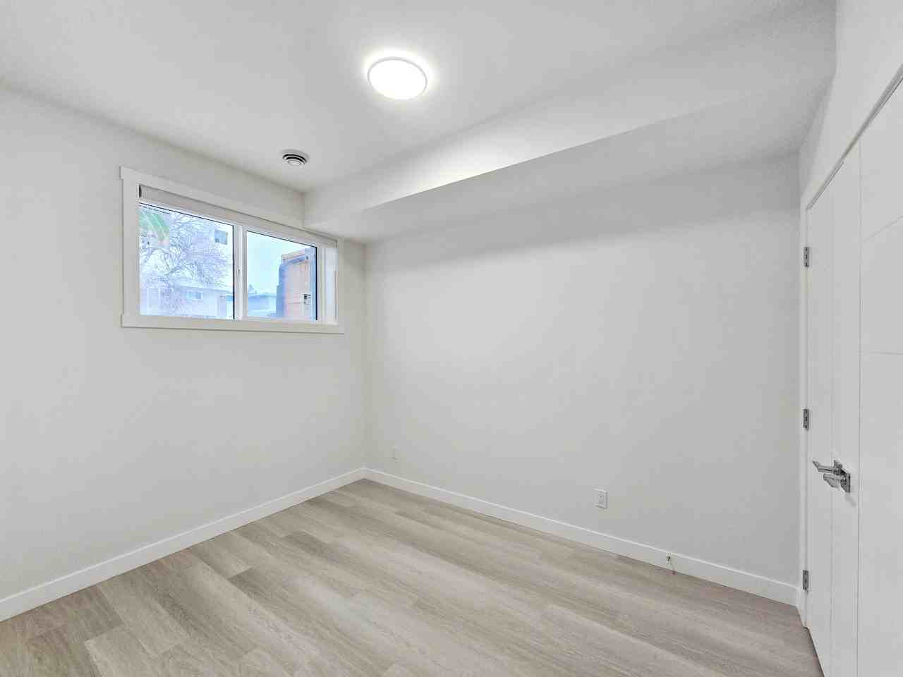 6123 33 Avenue NW - Photo 6 of 14