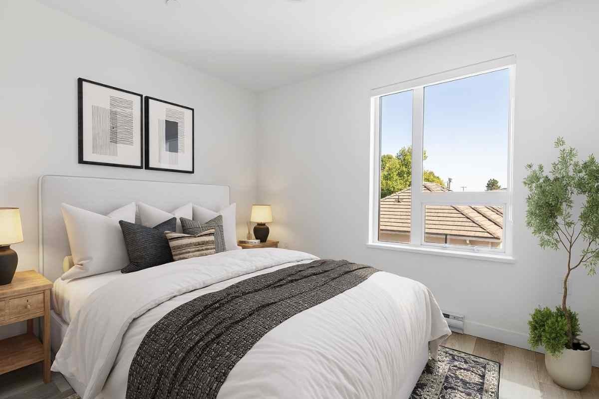 Nell’s Place - Photo 7 of 14