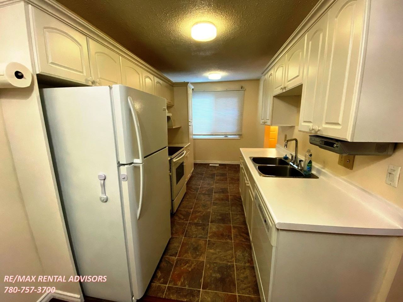 206 Callingwood Two Northwest - Photo 2 of 19