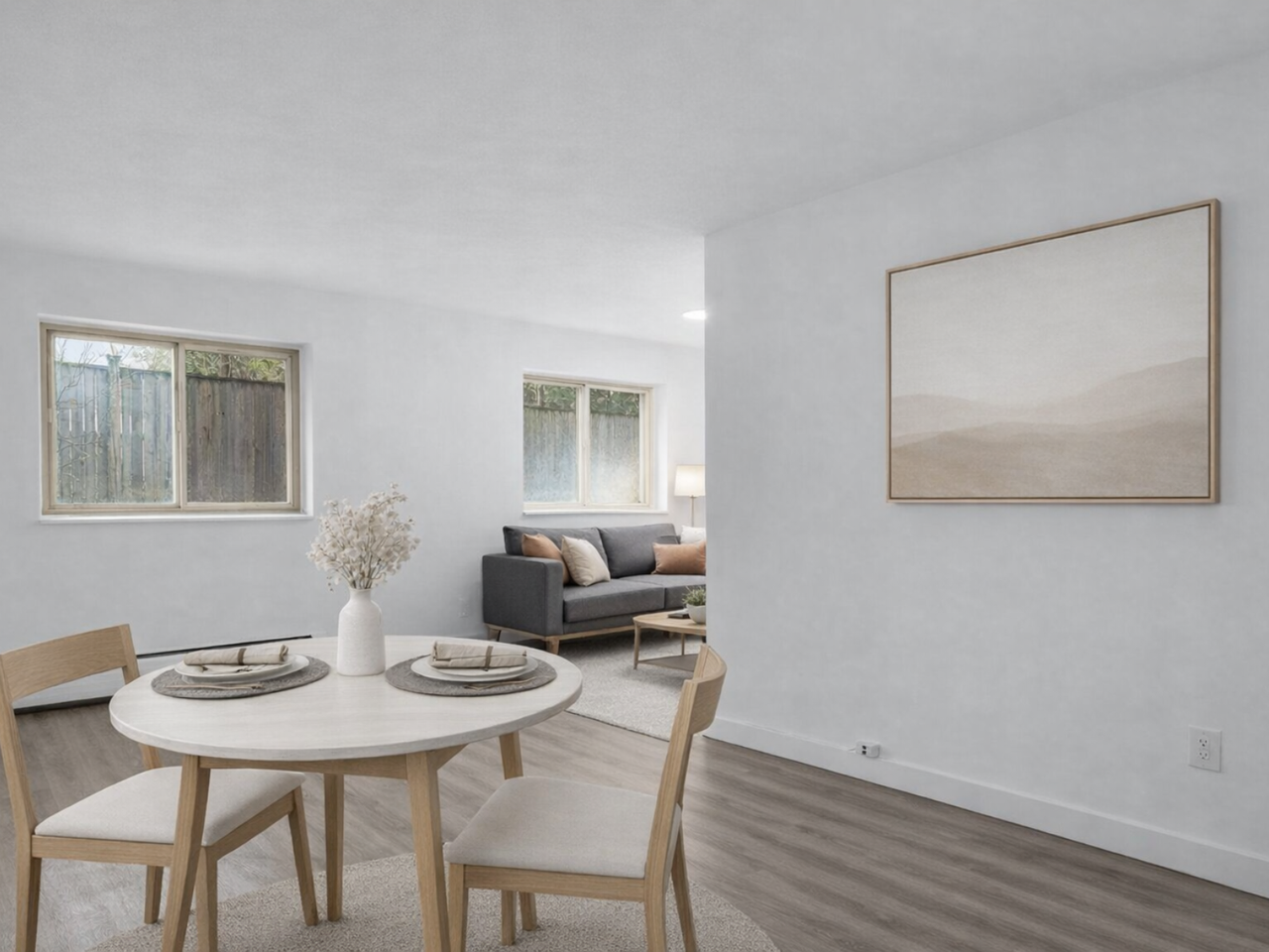 227 Cathcart - Photo 3 of 7