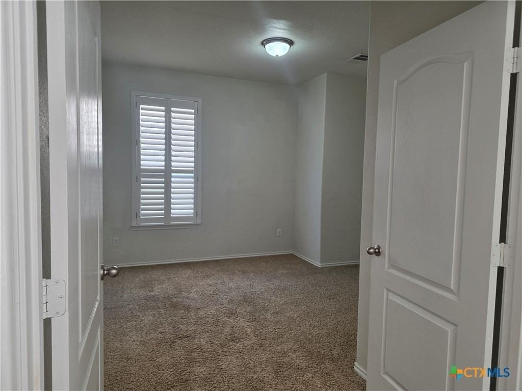 1119 Lonesome Oak Dr - Photo 7 of 35