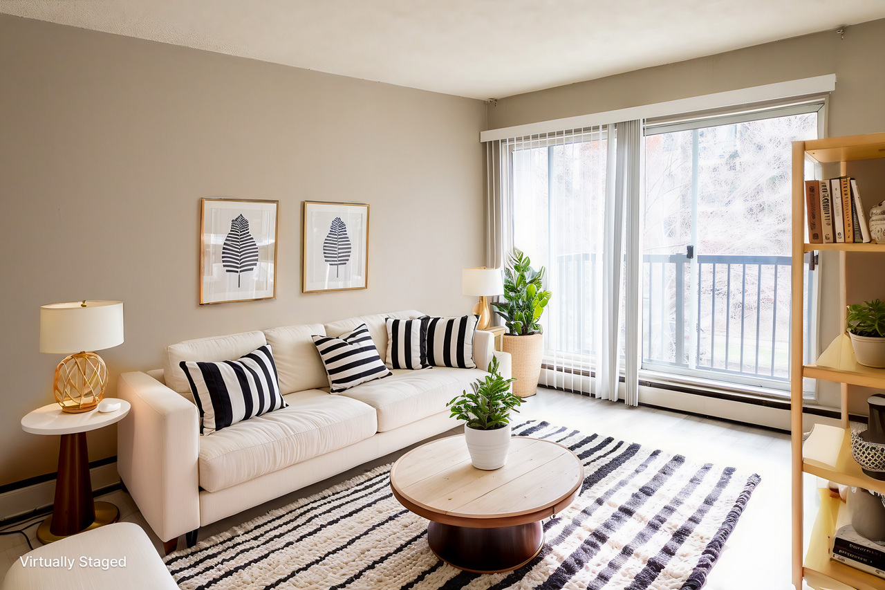 Vintage Squared - Photo 4 of 15