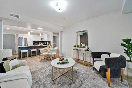 The Onyx Apartments - Photo 3 of 40