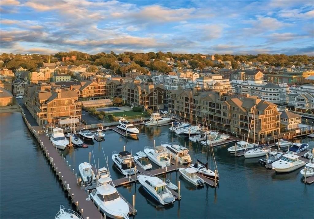 405 Thames St Unit 2b1 - Photo 3 of 13