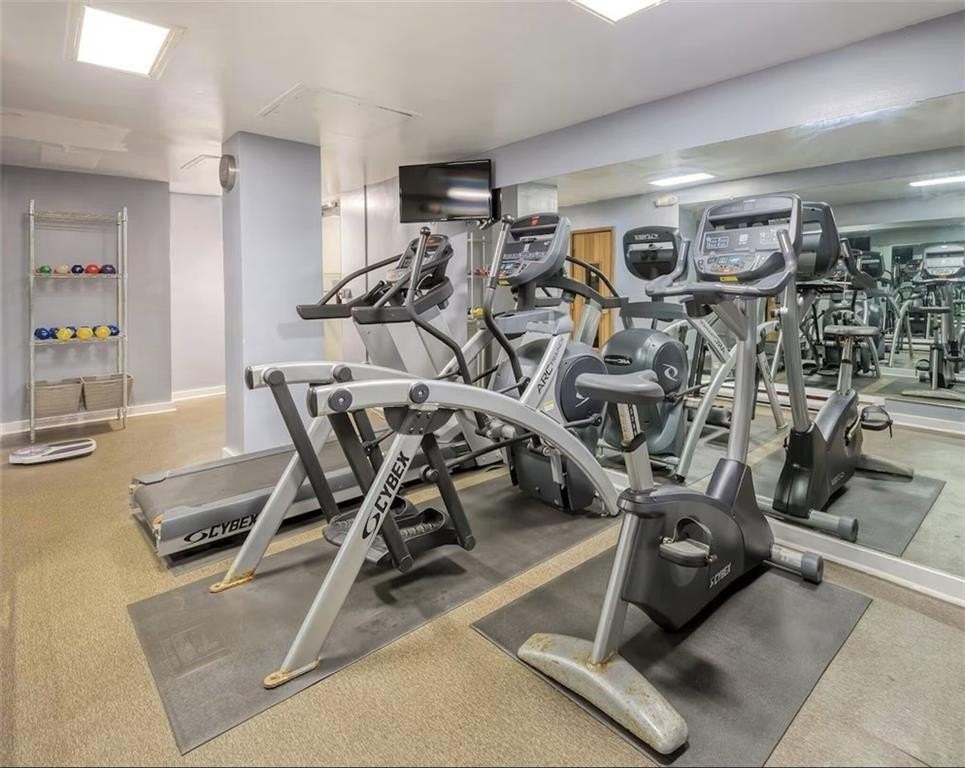 405 Thames St Unit 2b1 - Photo 4 of 13