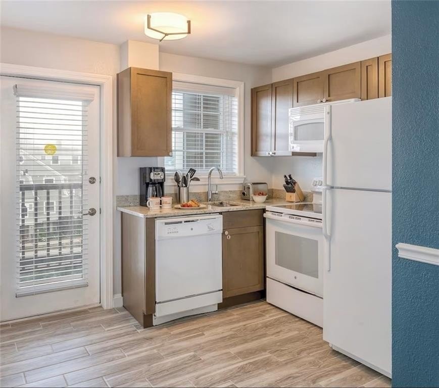 405 Thames St Unit 2b1 - Photo 5 of 13