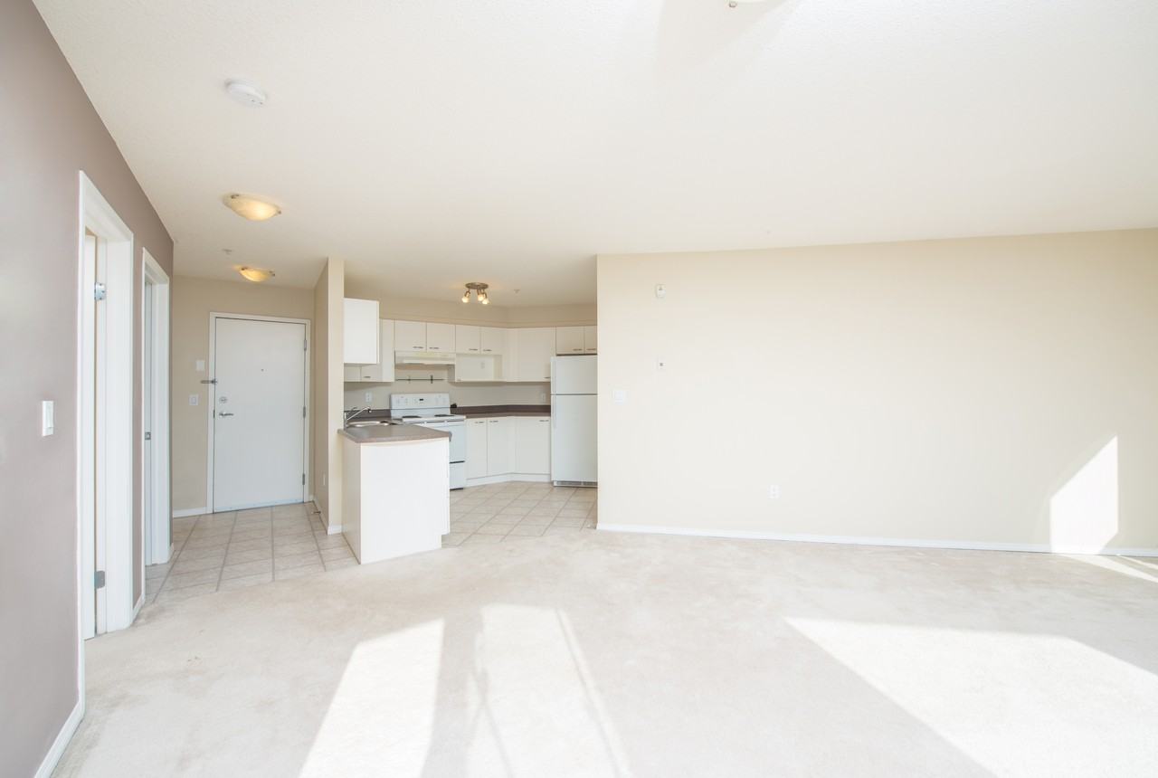 Holyrood Boulevard - Photo 5 of 19