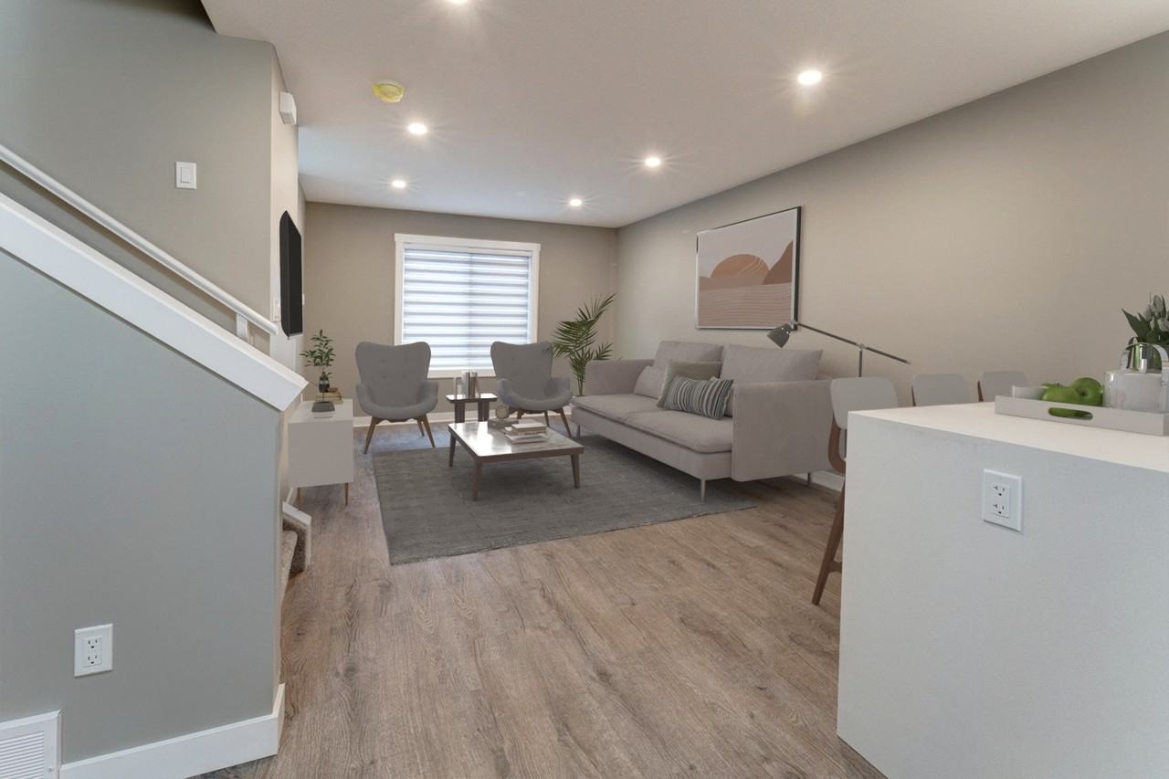 10219 146 Street - Photo 7 of 22