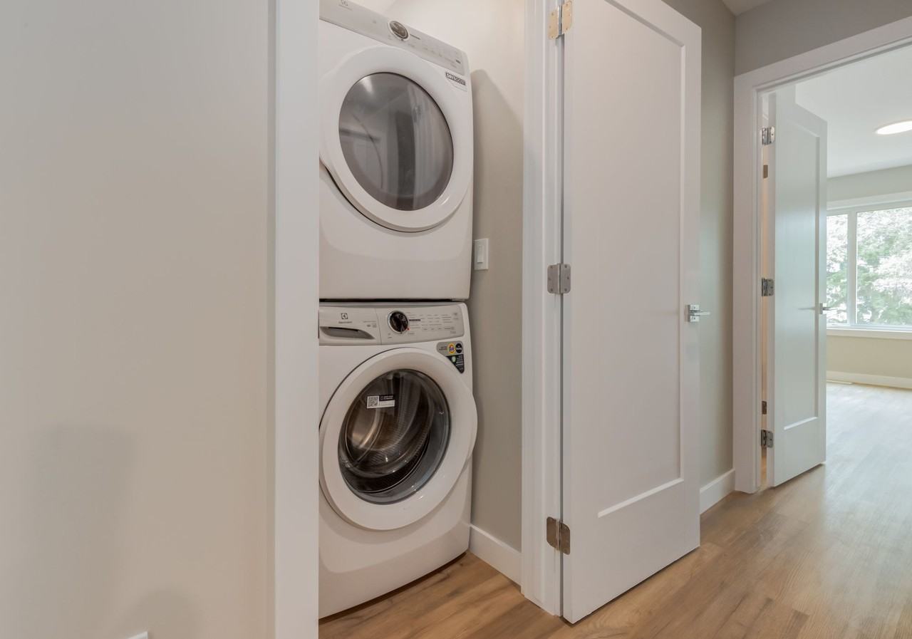 8919 81 Ave. - Photo 7 of 21