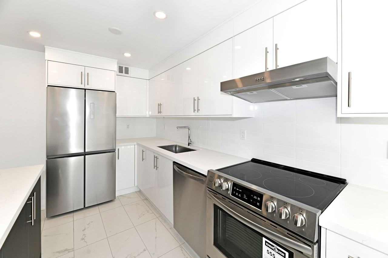 55 Montclair Ave - Photo 2 of 11