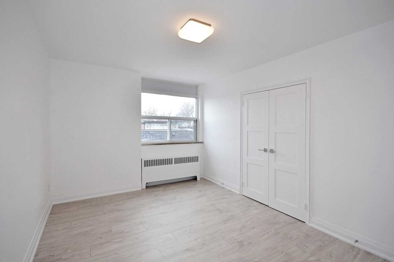 55 Montclair Ave - Photo 6 of 11