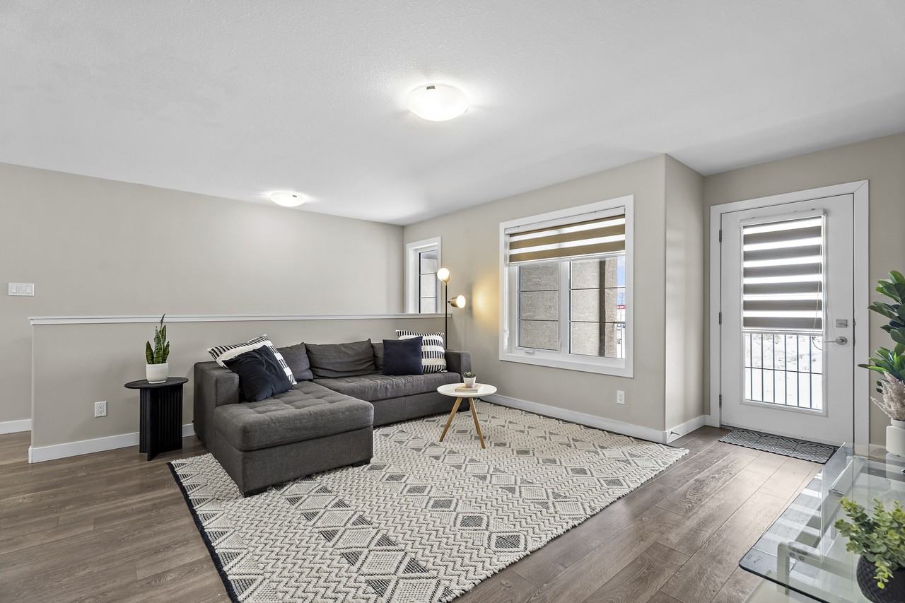 Chester Court Condos - Photo 6 of 32