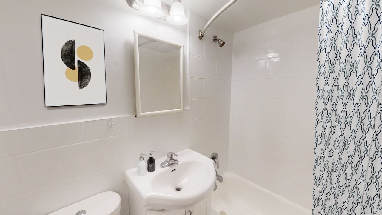 267 St. George Street - Photo 6 of 8