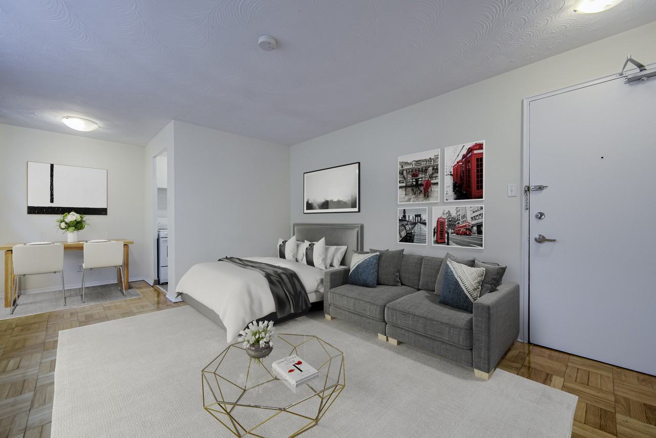 85 Lowther Avenue - Photo 3 of 9