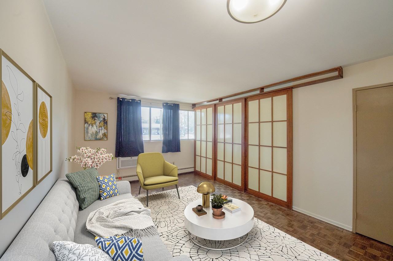 Century Selkirk - Photo 6 of 9