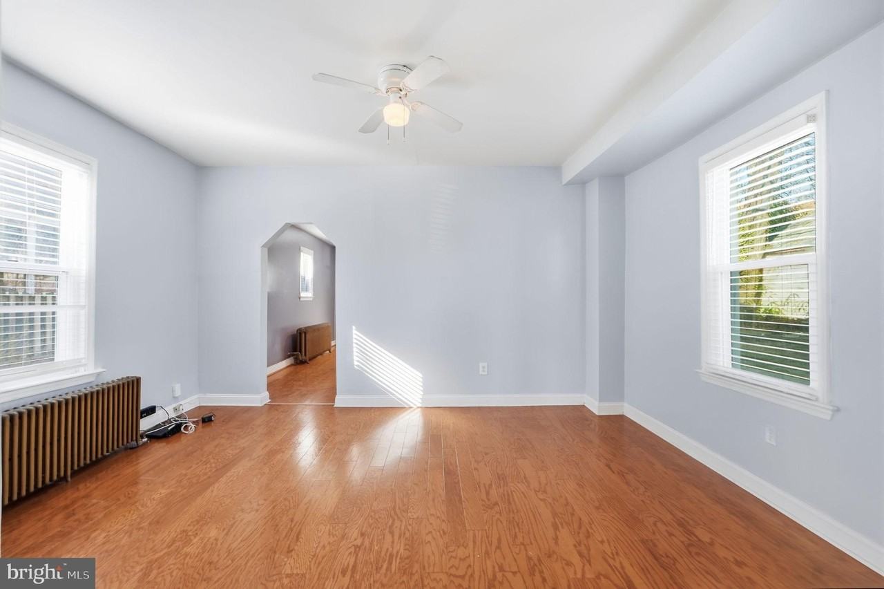 3026 Channing St Ne - Photo 7 of 20