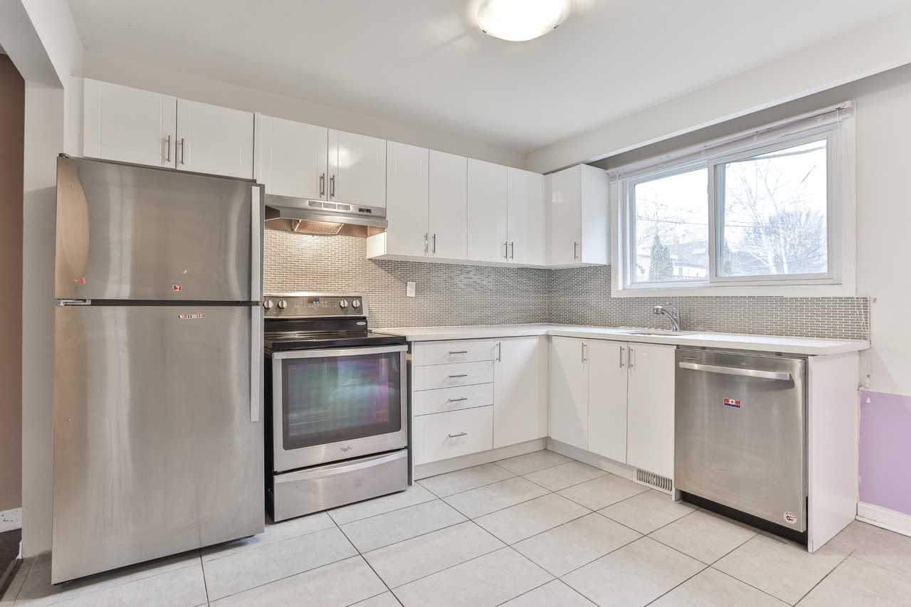 116A Donlands Ave - Photo 2 of 11