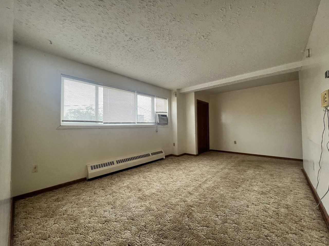 Graceland - Photo 2 of 18