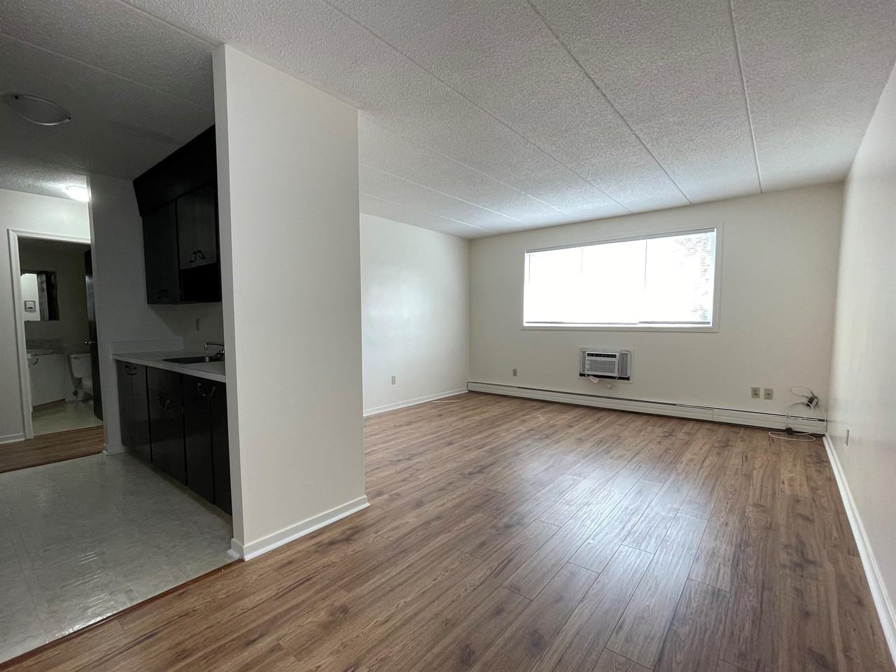 Sands - Photo 3 of 10