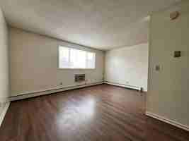 featured image of 2277 Cornwall St