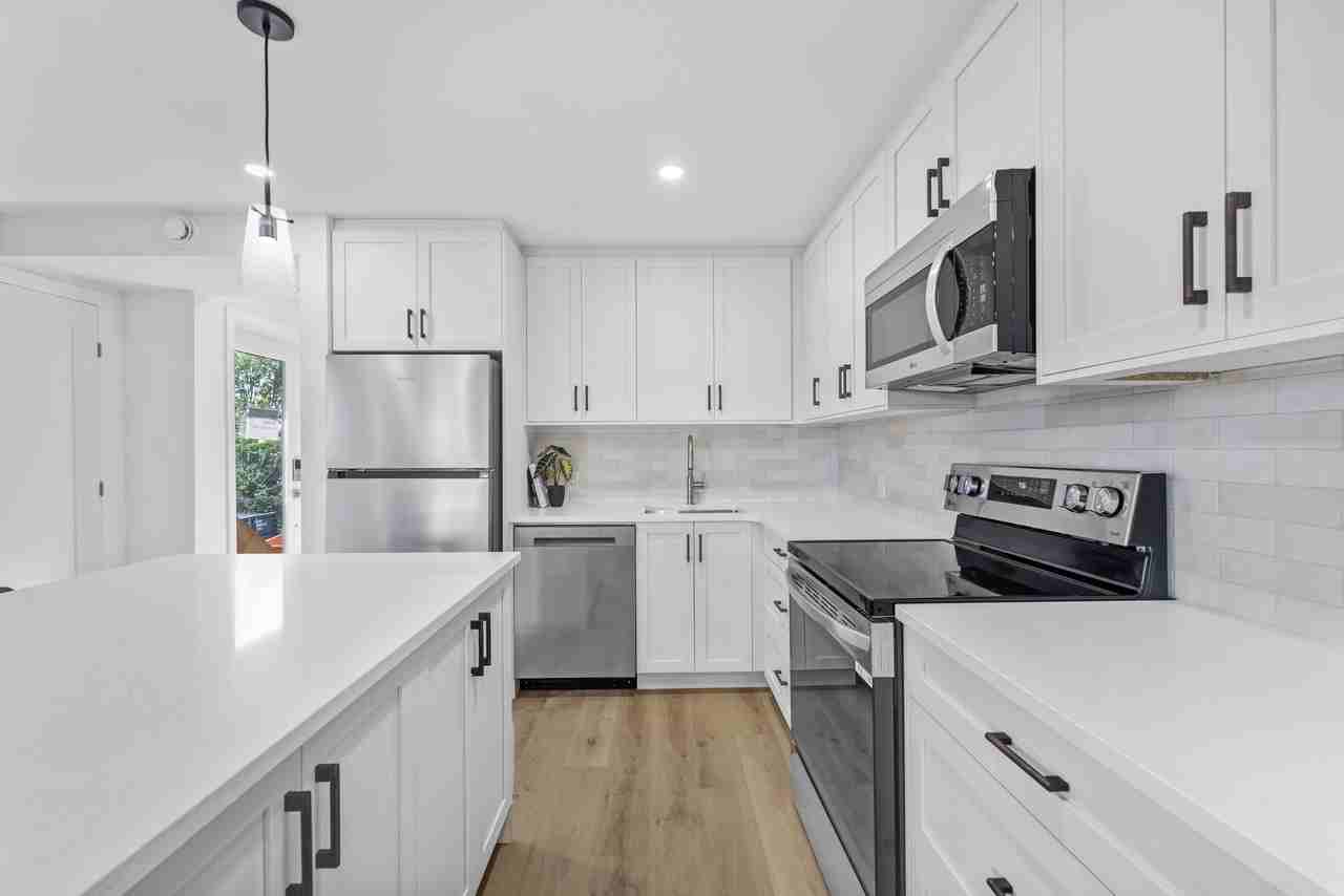 885-887 Somerset Street West - Photo 7 of 41