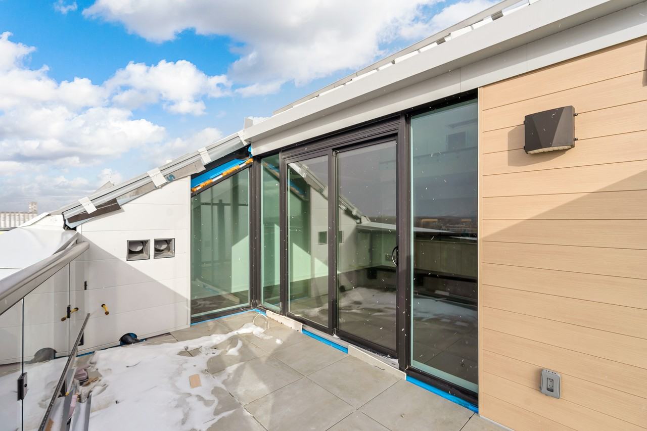 31 Huron St - Photo 2 of 24