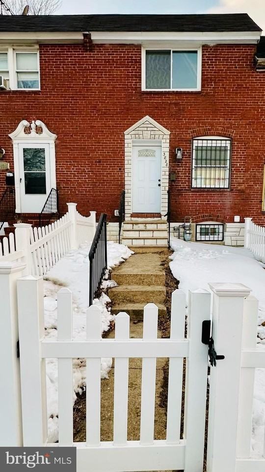 3828 10th St - Photo 2 of 22