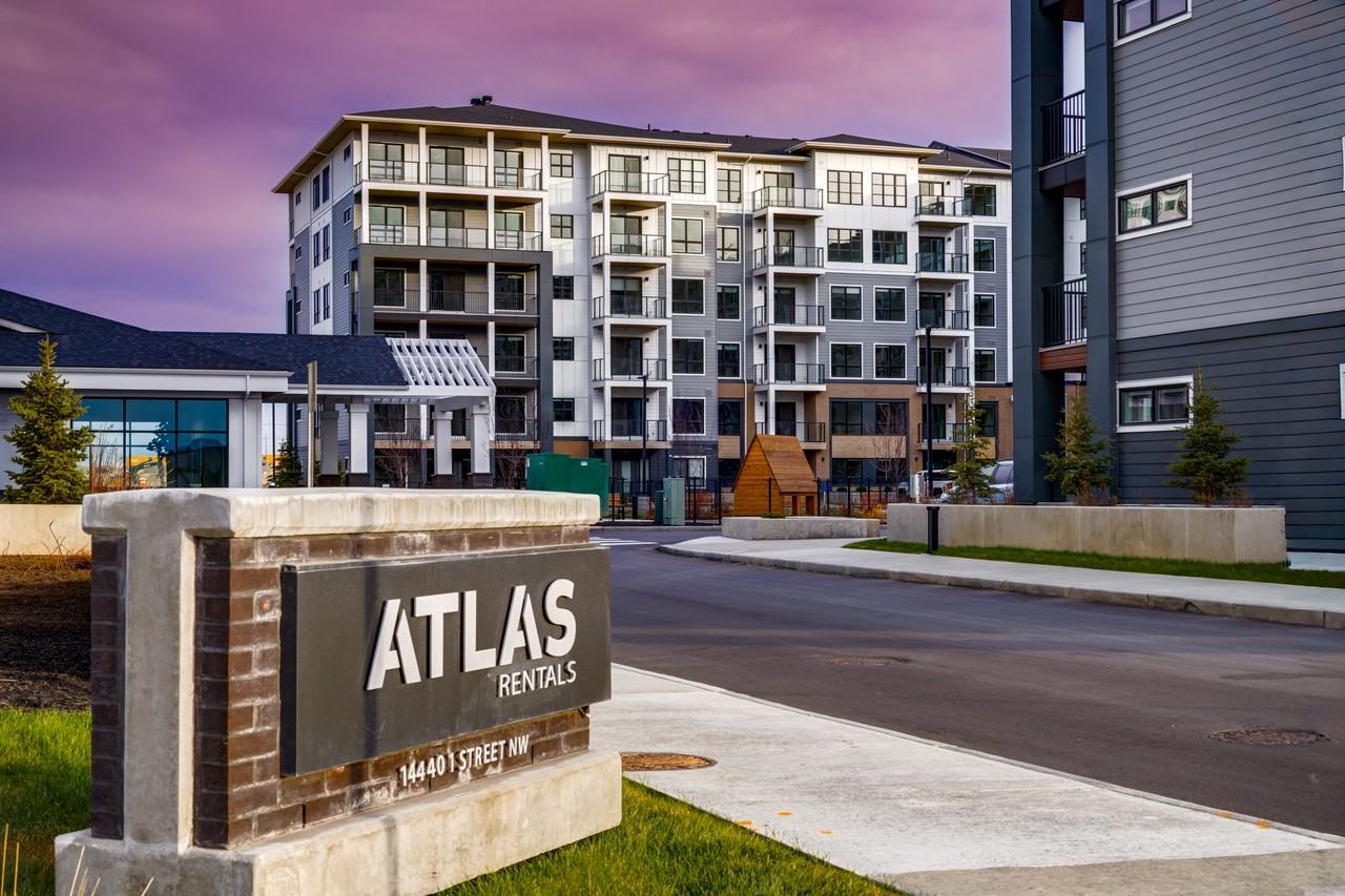 Atlas - Photo 3 of 24