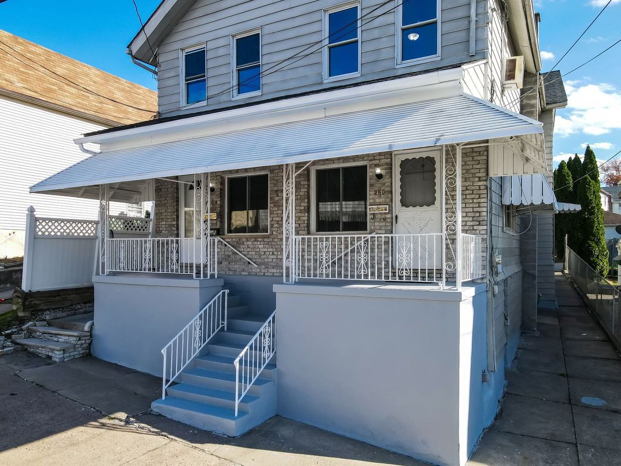 -260 South Hancock St - Photo 2 of 34