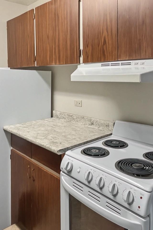 10 Pearson Place - Photo 6 of 14