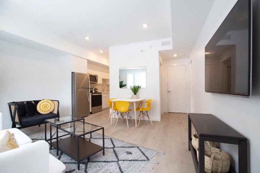 530 River Avenue - Photo 5 of 9