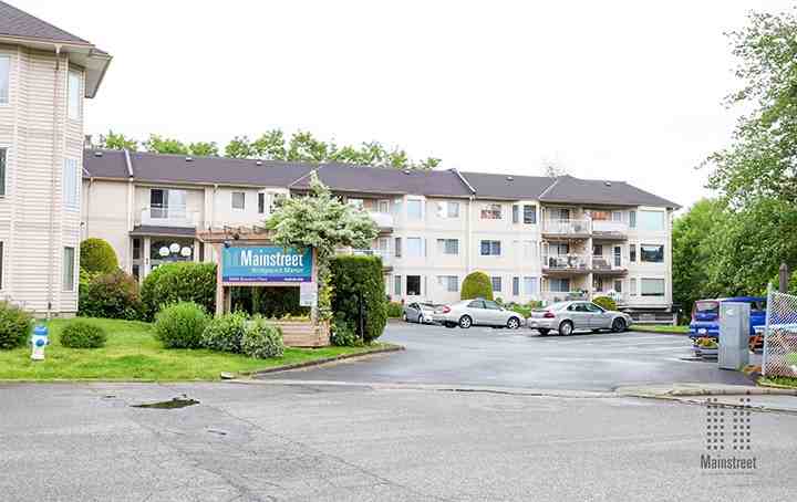 Bridgeport Manor - Photo 3 of 21