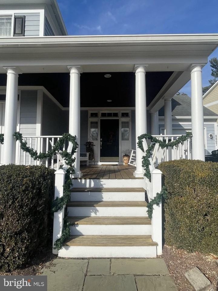 8807 Ridge Rd - Photo 7 of 50