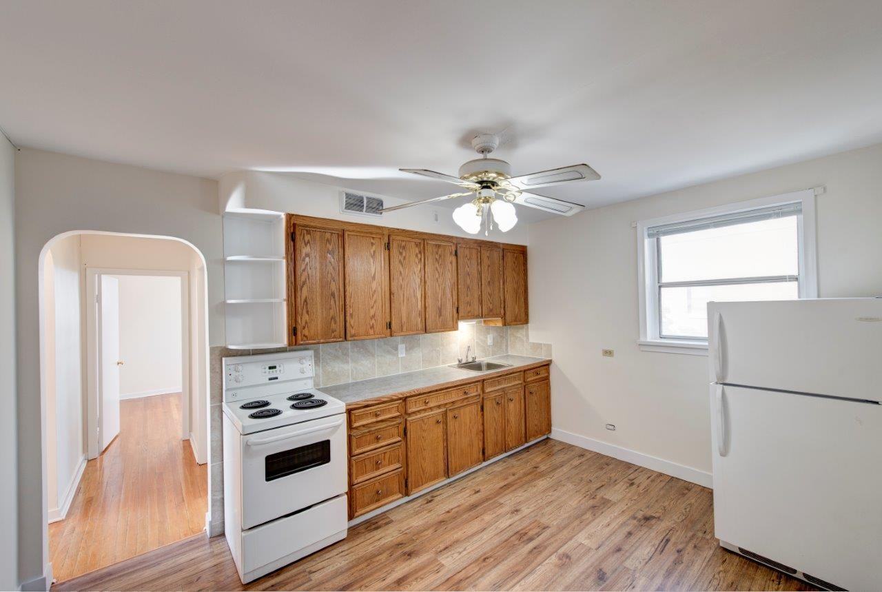 Beltline Apartments - Photo 7 of 16