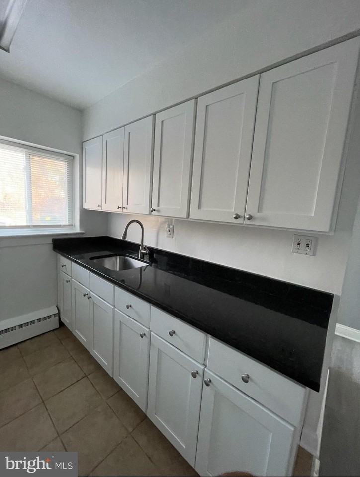 8306 Barron St Apt 17 - Photo 6 of 9