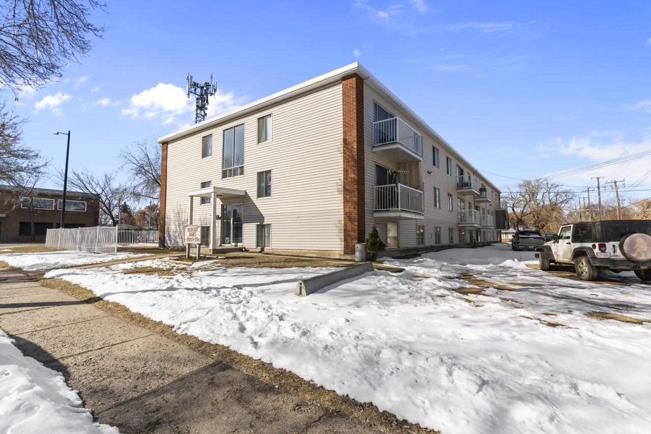 Beacon Arms LIMITED TIME: 1 MONTH FREE + FREE EARLY MOVE - Photo 4 of 50