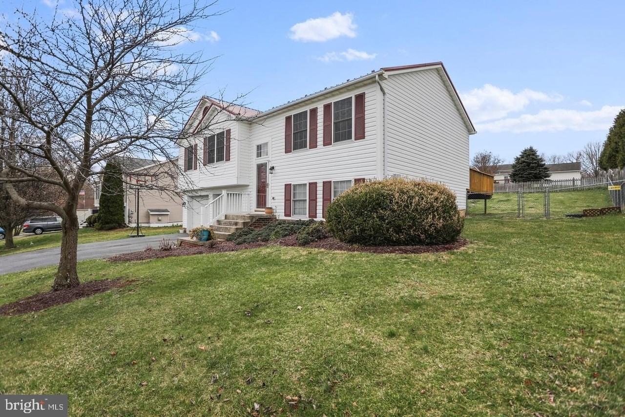 13014 Orchid Dr - Photo 2 of 20