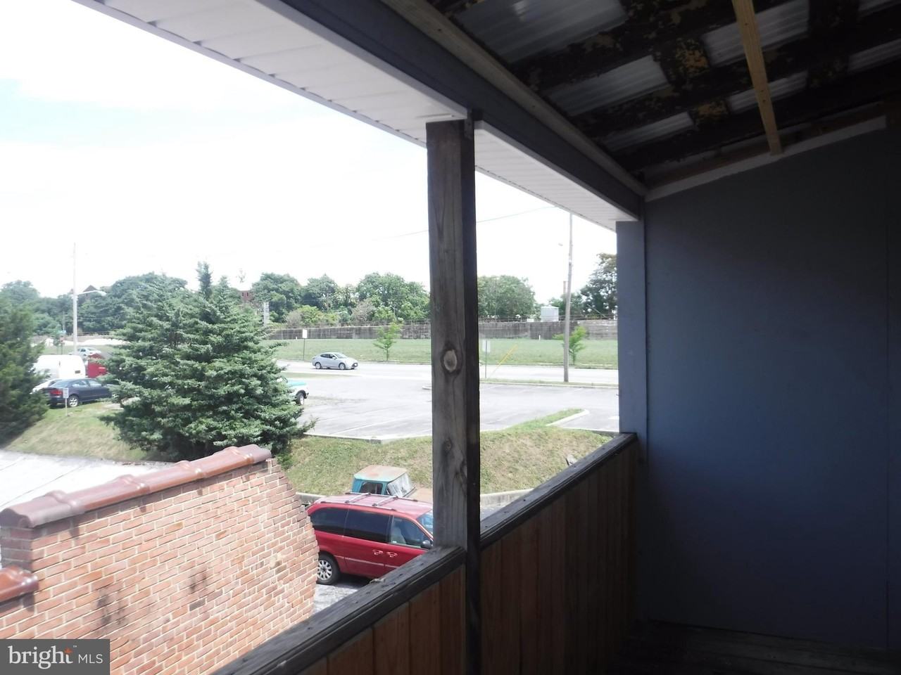 416 Salem Ave - Photo 3 of 15