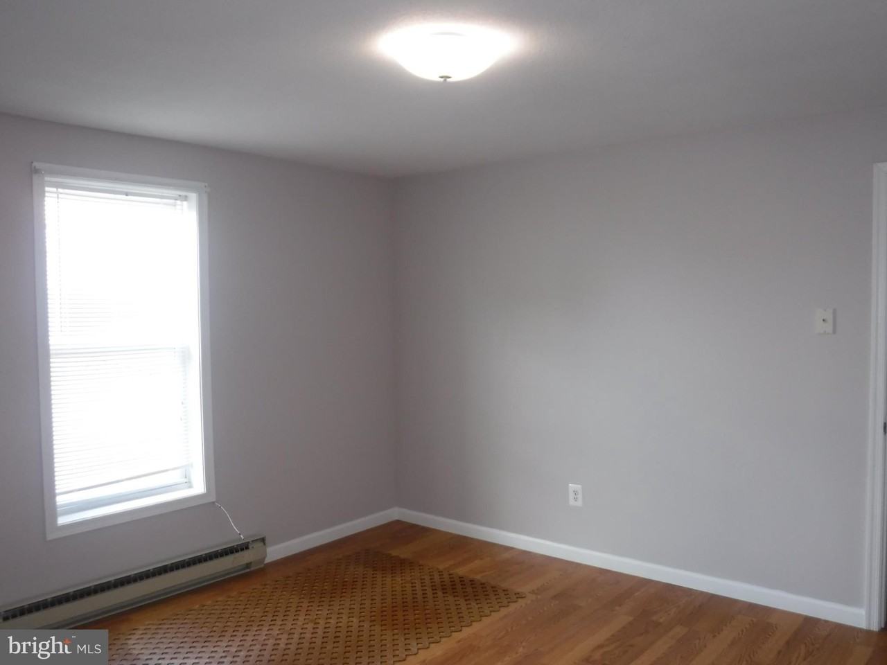 416 Salem Ave - Photo 6 of 15