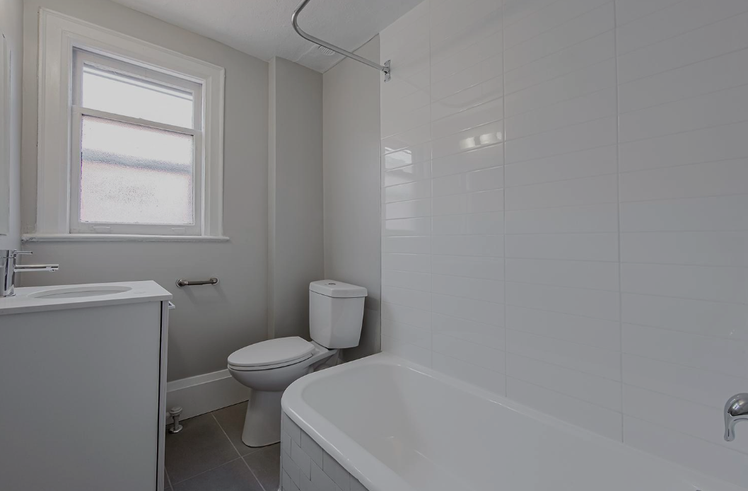 Tichester Park Manors - Photo 6 of 13