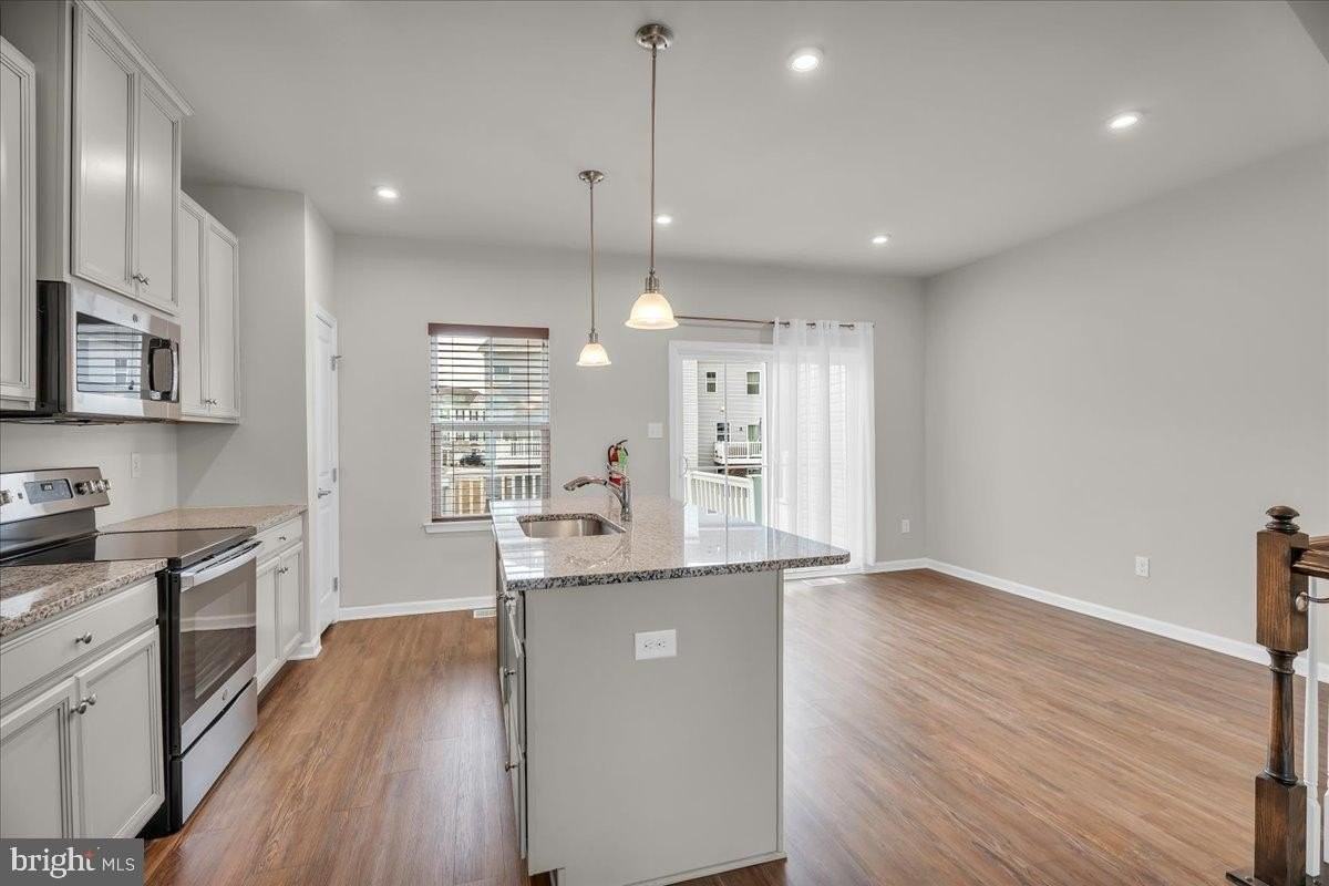 2 Kohlmyer Dr - Photo 5 of 19