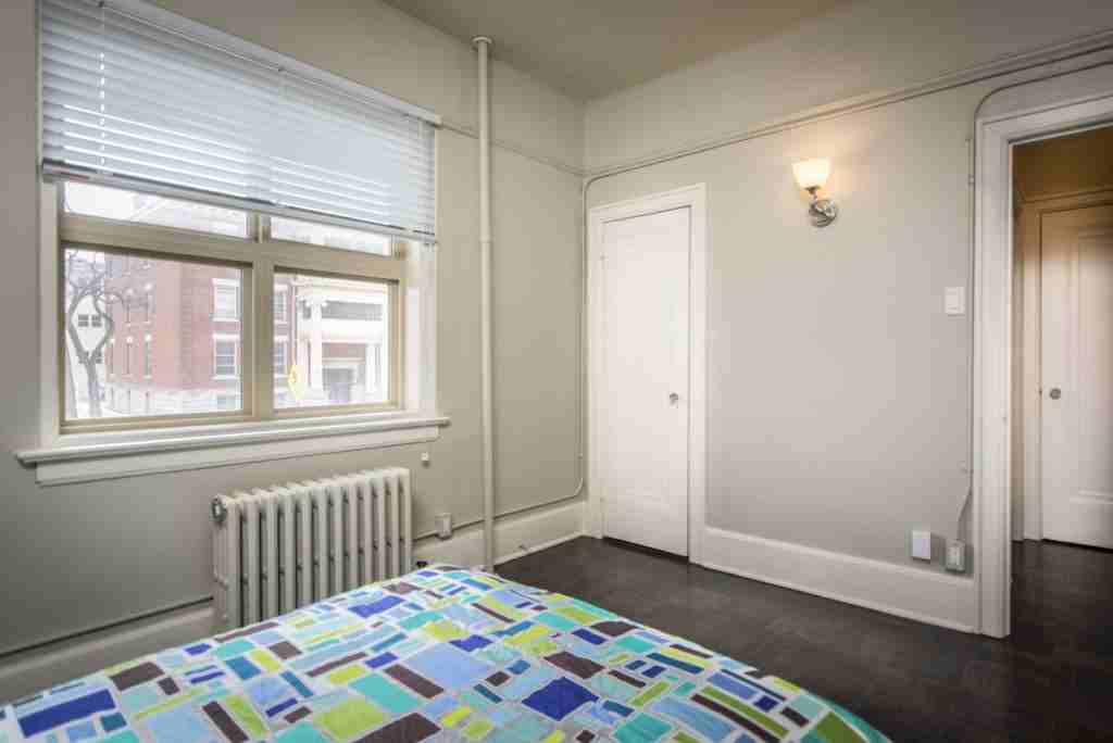 Royal Oak Court - Photo 6 of 11