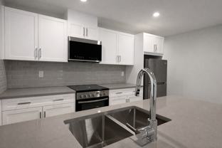 716B Hillside - West Hillhurst - Photo 1 of 1