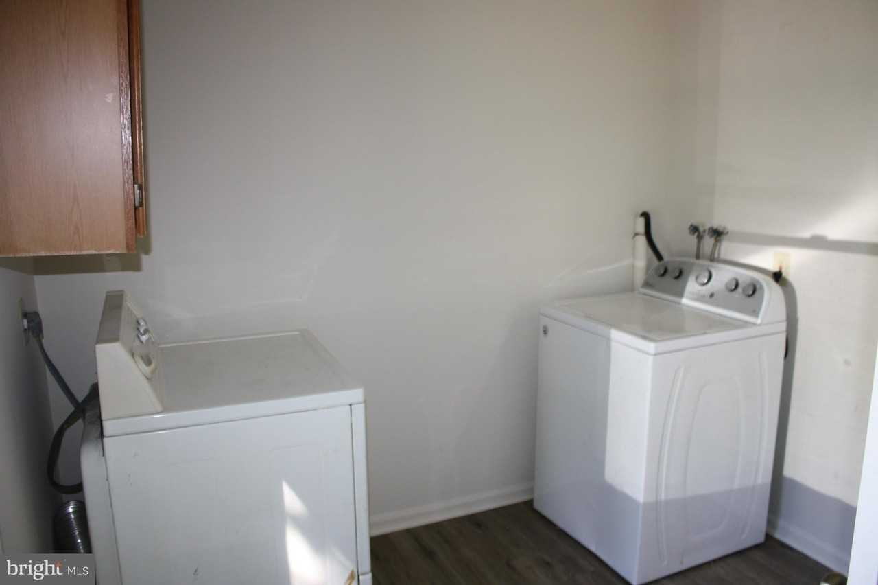 516 Colgate Ct - Photo 3 of 26