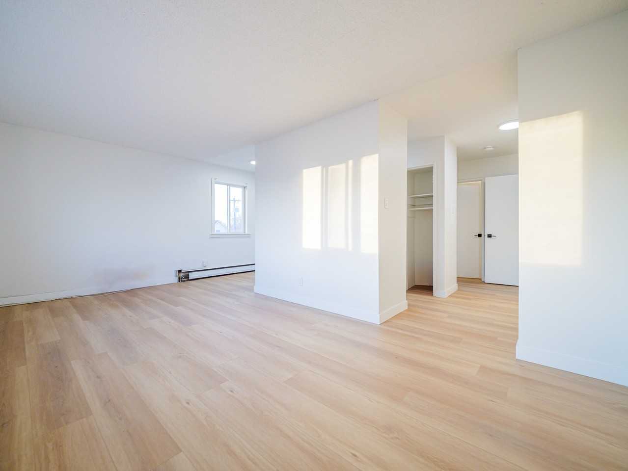 Rosedale Apartments - Photo 2 of 14