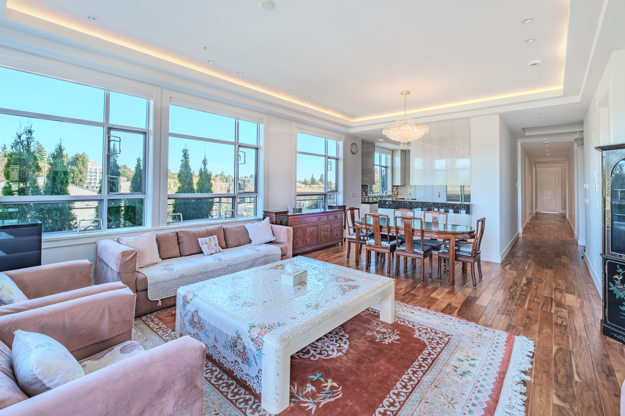 2128 West 40th Avenue - Photo 4 of 27